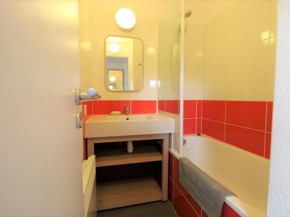 Avoriaz: Studio Cabine 4 Pers, Cuisine Equipee, Wifi, Balcon, Casier A Skis - Fr-1-633-36 Morzine 0*,  France