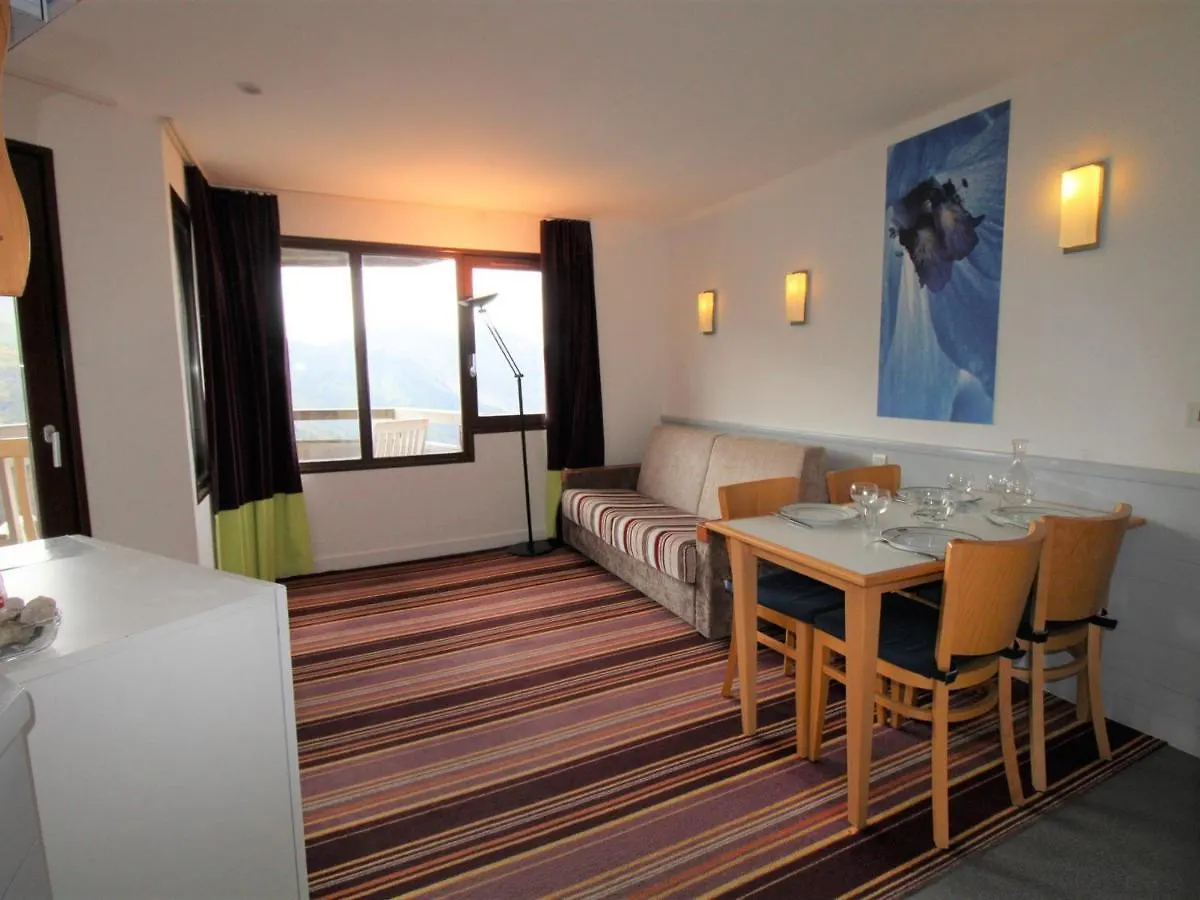 Apartment Avoriaz: Studio Cabine 4 Pers, Cuisine Equipee, Wifi, Balcon, Casier A Skis - Fr-1-633-36 Morzine